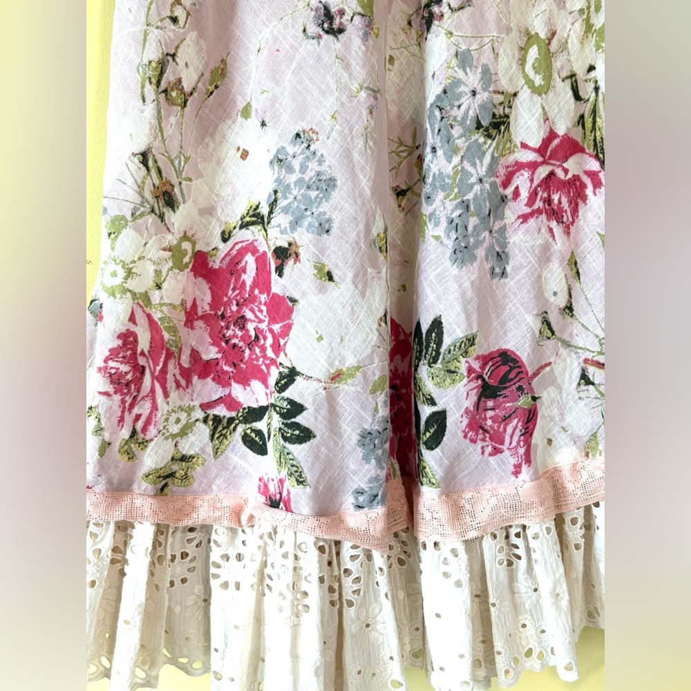 Bombay Paisley Floral Linen Dress with Eyelet Lace Trim - Medium - Picture 6 of 8